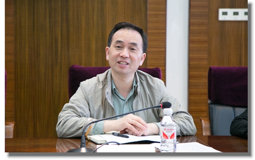 宜化集團(tuán)召開總部機(jī)關(guān)首批赴生產(chǎn)一線交流鍛煉年輕干部座談會(圖2) 宜化集團(tuán)召開總部機(jī)關(guān)首批赴生產(chǎn)一線交流鍛煉年輕干部座談會(圖2)