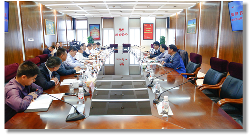 宜化集團與中國化學品安全協(xié)會簽訂戰(zhàn)略合作協(xié)議(圖2) 宜化集團與中國化學品安全協(xié)會簽訂戰(zhàn)略合作協(xié)議(圖2)