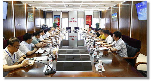 重慶農(nóng)資董事長陳松一行到訪宜化集團(圖1) 重慶農(nóng)資董事長陳松一行到訪宜化集團(圖1)