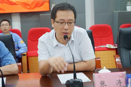 危社高、張濤一行到松滋肥業(yè)調(diào)研信息化工作(圖2) 危社高、張濤一行到松滋肥業(yè)調(diào)研信息化工作(圖2)