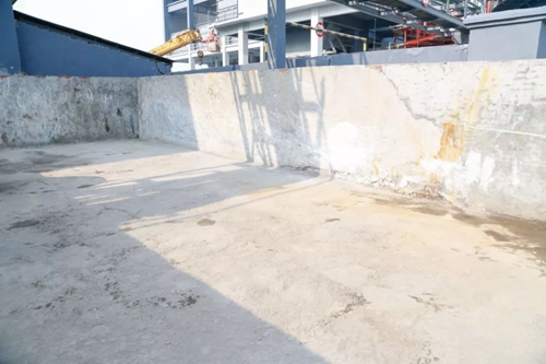 熱火朝天!集團總部140余人到股份公司氯堿分廠開展勞動(圖8) 熱火朝天!集團總部140余人到股份公司氯堿分廠開展勞動(圖8)