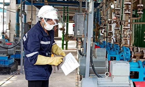 股份公司保險(xiǎn)粉分廠(chǎng)順利開(kāi)車(chē)復(fù)產(chǎn)(圖2)