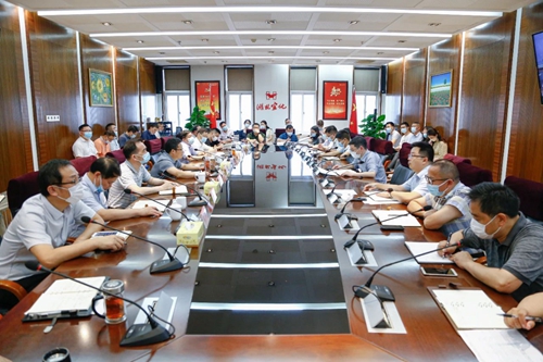 集團召開行政辦公會 強調黨員干部要做到“五講”(圖1) 集團召開行政辦公會 強調黨員干部要做到“五講”(圖1)