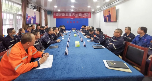 向抗疫英雄致敬！宜化集團組織收看全國抗擊新冠肺炎疫情表彰大會(圖10)