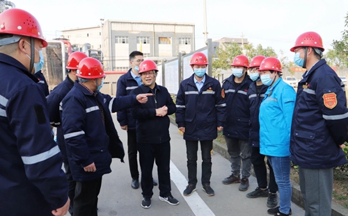 王大真除夕到松滋肥業和楚星公司走訪慰問(圖6) 王大真除夕到松滋肥業和楚星公司走訪慰問(圖6)