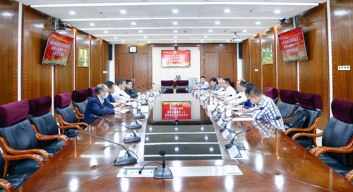 靈谷化工董事長(zhǎng)談福元一行到訪(fǎng)宜化集團(tuán)(圖1)