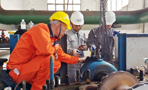 內(nèi)蒙宜化：盛夏三伏天 大修進(jìn)行時(圖1)