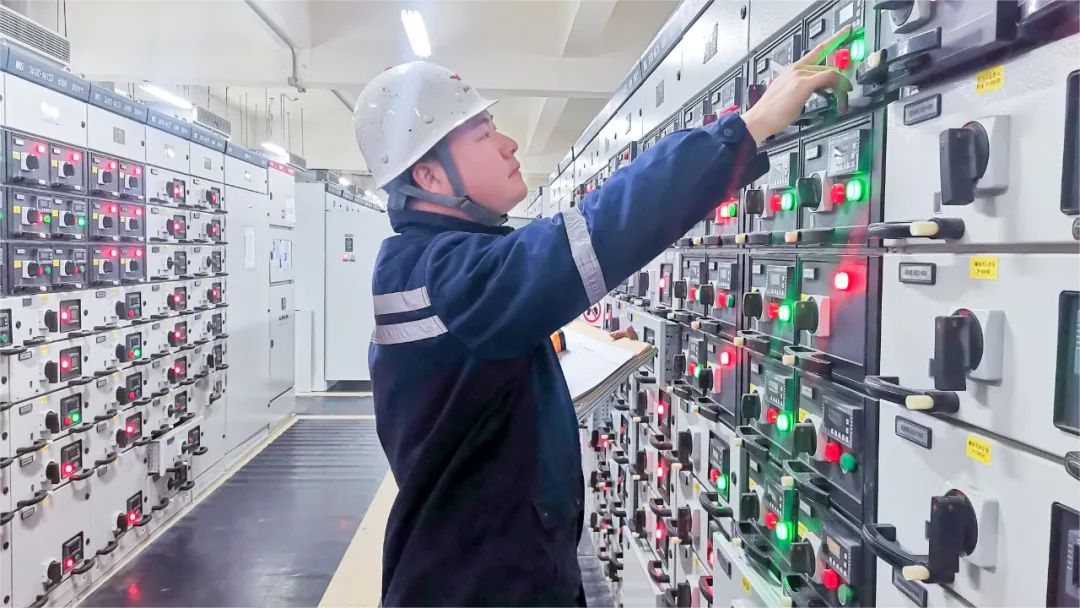 【宜化榜樣】新材料公司楊帆：扎根一線精耕細作，不負韶華淬煉匠心(圖5)