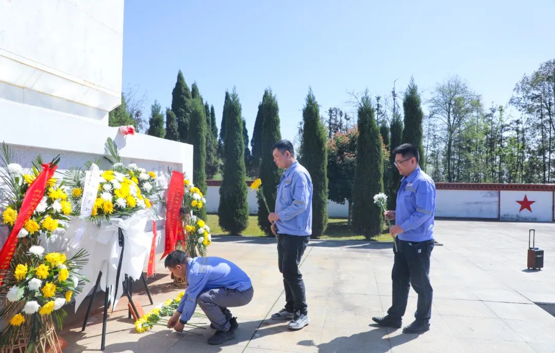 傳承紅色基因賡續紅色血脈！松滋肥業開展清明祭英烈主題黨日活動(圖4)