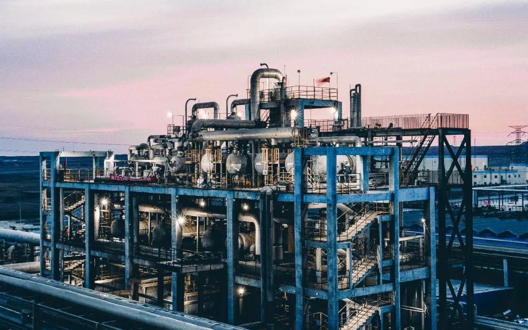 夜幕下的新疆宜化，有著別樣風情(圖3)