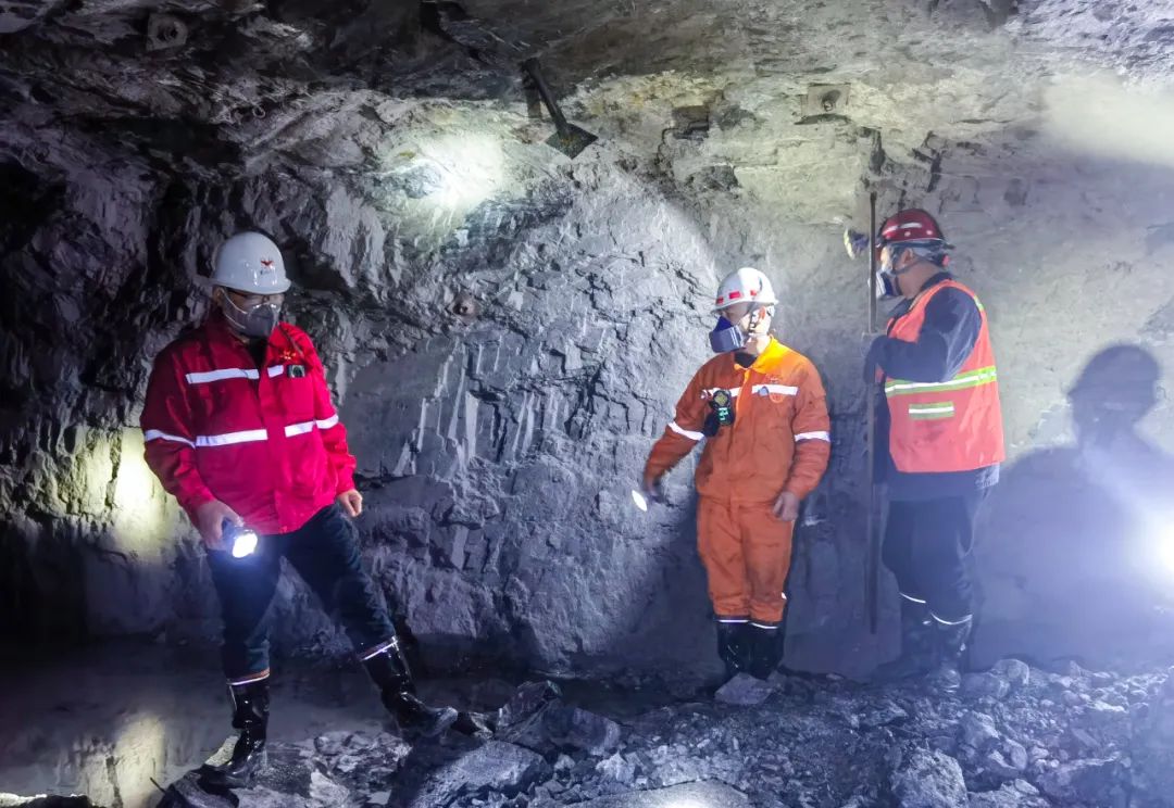 宜化礦業(yè):推行定責管理,筑牢安全防線(圖2) 宜化礦業(yè):推行定責管理,筑牢安全防線(圖2)