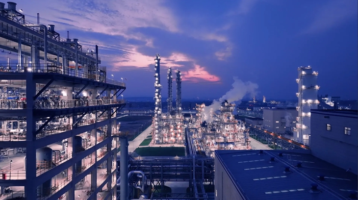 湖北日報:探訪宜化磷化工項(xiàng)目現(xiàn)場 看中國氮肥“第一股”破繭重生(圖1) 湖北日報:探訪宜化磷化工項(xiàng)目現(xiàn)場 看中國氮肥“第一股”破繭重生(圖1)