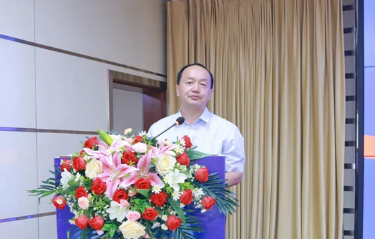 增值引領共贏疆來！2024宜化宜冠滴品牌戰略發布會在新疆輪臺縣成功舉行(圖3)