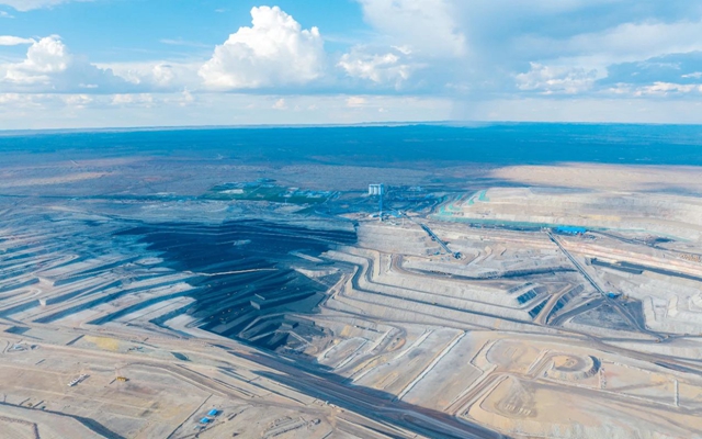 新疆宜化礦業(yè)獲評(píng)國家安全生產(chǎn)標(biāo)準(zhǔn)化管理體系一級(jí)達(dá)標(biāo)煤礦(圖1) 新疆宜化礦業(yè)獲評(píng)國家安全生產(chǎn)標(biāo)準(zhǔn)化管理體系一級(jí)達(dá)標(biāo)煤礦(圖1)