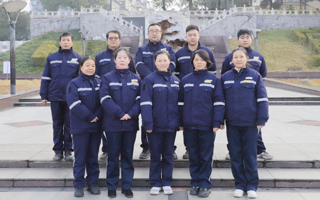 喜報！全國表彰，股份公司猇亭片區電解四班榜上有名！(圖1)