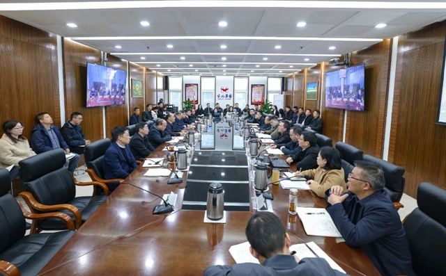 集團開展改革發展研討并召開2月效益分析會(圖1) 集團開展改革發展研討并召開2月效益分析會(圖1)