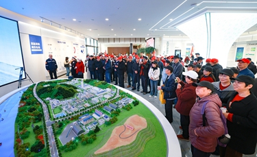 傳承奮斗薪火共譜宜化新篇！宜化集團(tuán)開展退休干部職工重陽節(jié)活動(dòng)