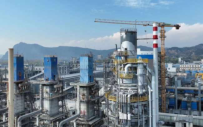 青海宜化套筒窯裝置順利投運(圖1) 青海宜化套筒窯裝置順利投運(圖1)