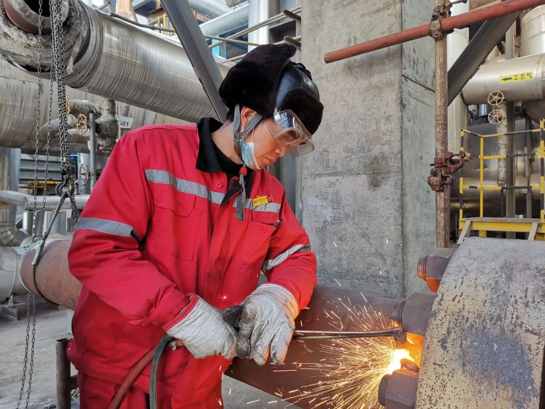 【風(fēng)采】勤奮鉆研 用實(shí)干書寫青春(圖2) 圖片