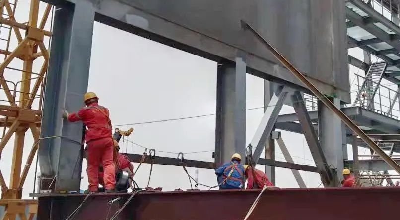 【優秀班組】工程三公司安裝五班:扎根一線抓好項目建設,積極助力公司改革發展(圖1) 【優秀班組】工程三公司安裝五班:扎根一線抓好項目建設,積極助力公司改革發展(圖1)