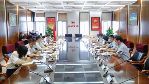 中國信保湖北分公司黨委書記、總經理劉正茂一行到訪宜化集團