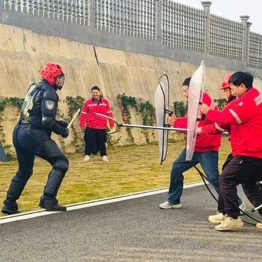 宜化化機開展反詐防暴專題培訓